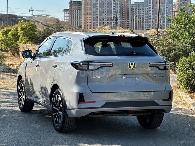 Changan CS 55 Plus 2025, 0 km - 1.5 л - Bakı