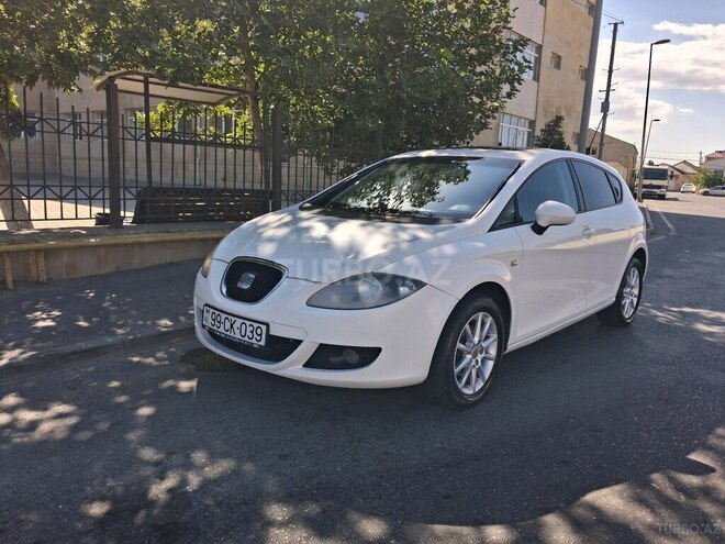 SEAT Leon-10