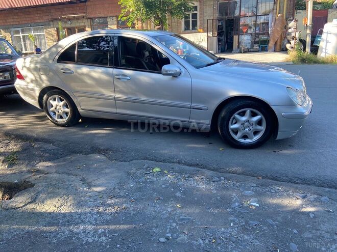 Mercedes C 180 2003, 312,300 km - 1.8 l - Zaqatala
