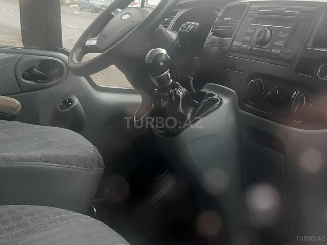 Ford Transit 2010, 200,000 km - 2.4 l - Lənkəran