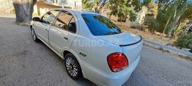 Nissan Sunny 2009, 165,483 km - 1.6 l - Bakı