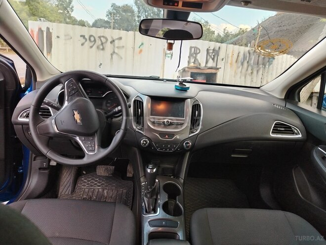 Chevrolet Cruze 2018, 70,000 km - 1.4 l - Qəbələ