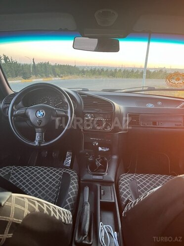 BMW 318 1991, 150,000 km - 1.8 l - Bakı