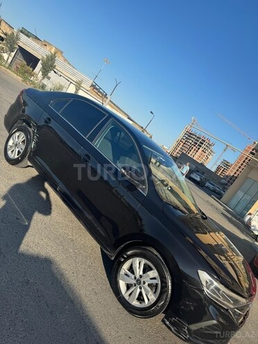 Volkswagen Polo 2021, 111,500 km - 1.6 л - Bakı
