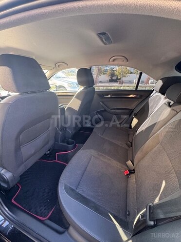 Volkswagen Polo 2021, 111,500 km - 1.6 л - Bakı