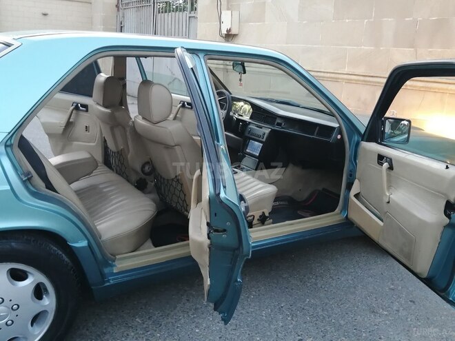Mercedes 190 1992, 285,000 km - 2.0 l - Bakı
