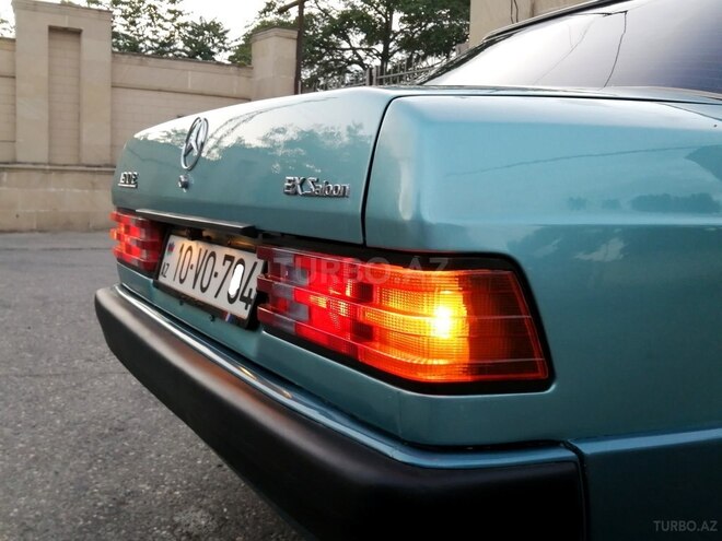 Mercedes 190 1992, 285,000 km - 2.0 l - Bakı