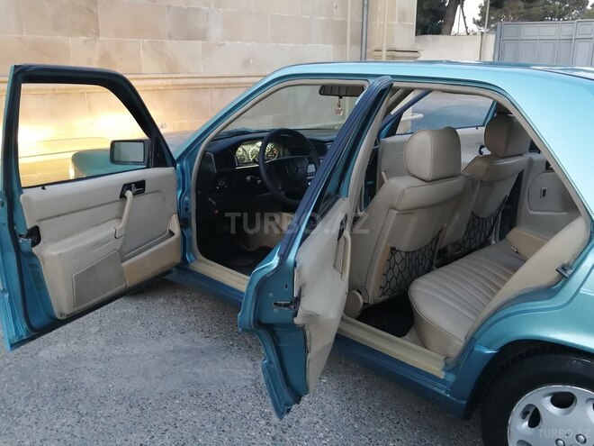 Mercedes 190 1992, 285,000 km - 2.0 l - Bakı