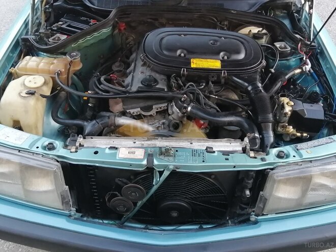 Mercedes 190 1992, 285,000 km - 2.0 l - Bakı