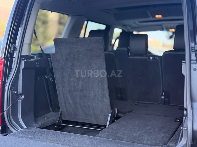 Land Rover Discovery-16