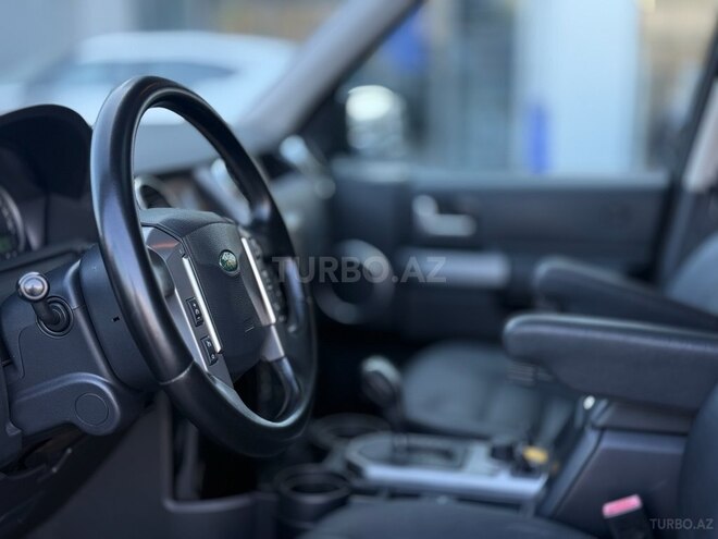 Land Rover Discovery-17