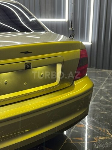 Opel Vectra 2000, 200,000 km - 2.0 l - Bakı