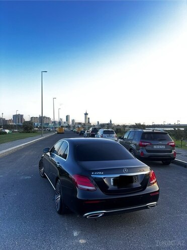 Mercedes E 220 d 2017, 190,000 km - 2.0 l - Bakı