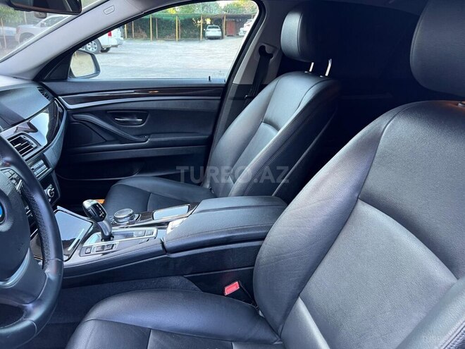 BMW 528 2015, 301,000 km - 2.0 l - Bakı