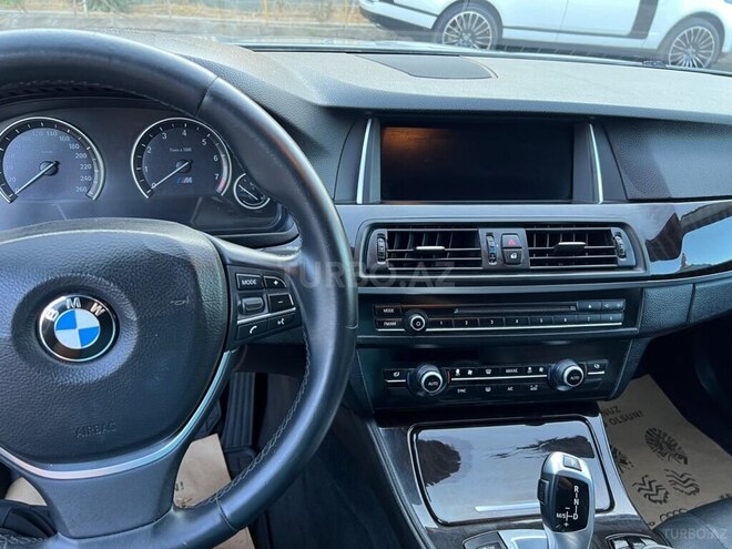BMW 528 2015, 301,000 km - 2.0 l - Bakı