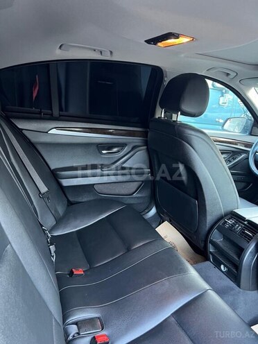 BMW 528 2015, 301,000 km - 2.0 l - Bakı