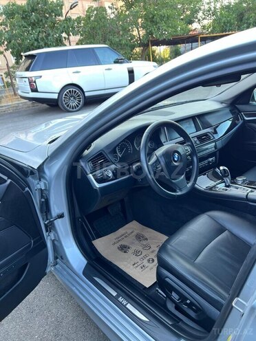 BMW 528 2015, 301,000 km - 2.0 l - Bakı