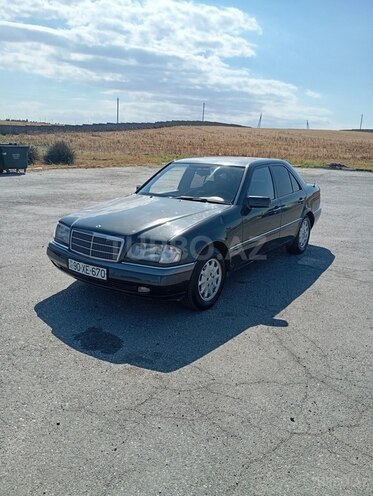 Mercedes C 180 1995, 380,000 km - 1.8 l - Bakı