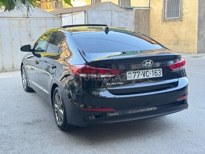 Hyundai Elantra 2018, 107,000 km - 2.0 л - Bakı