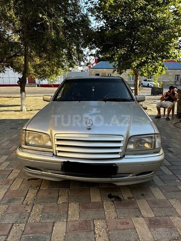 Mercedes C 280 1994, 298,000 km - 2.8 l - Sumqayıt