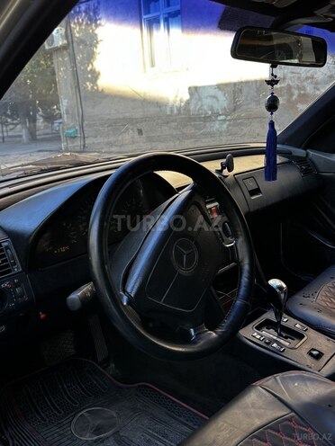 Mercedes C 280 1994, 298,000 km - 2.8 l - Sumqayıt