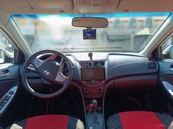 Hyundai Accent 2015, 198,000 km - 16.0 l - Bakı