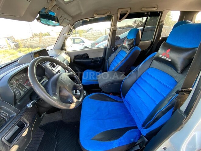 Mitsubishi Pajero io 2001, 189,821 km - 2.0 l - Bakı