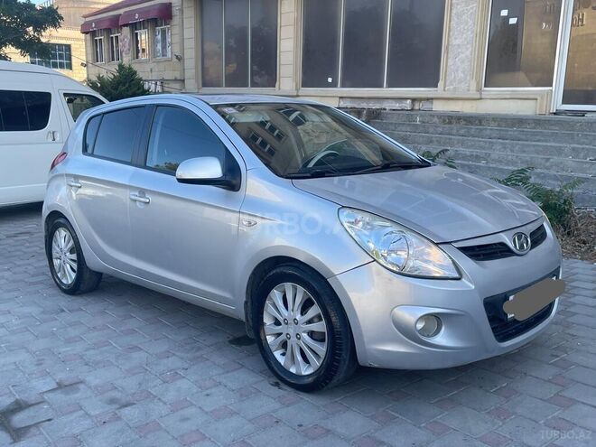 Hyundai i20 2009, 112,000 km - 1.6 l - Bakı