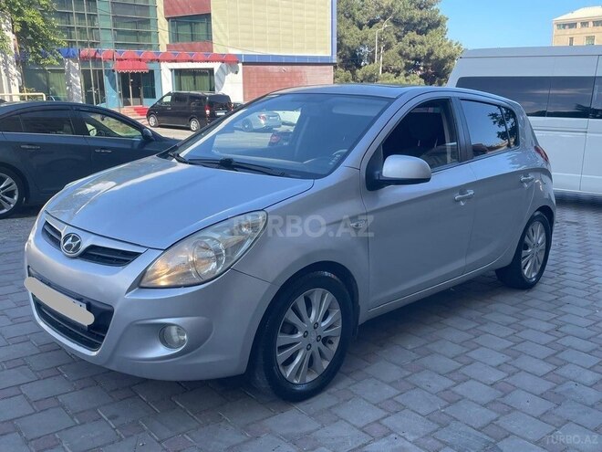 Hyundai i20 2009, 112,000 km - 1.6 l - Bakı