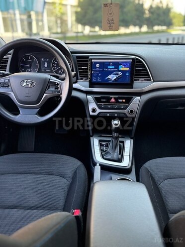 Hyundai Avante 2016, 158,000 km - 1.6 l - Bakı