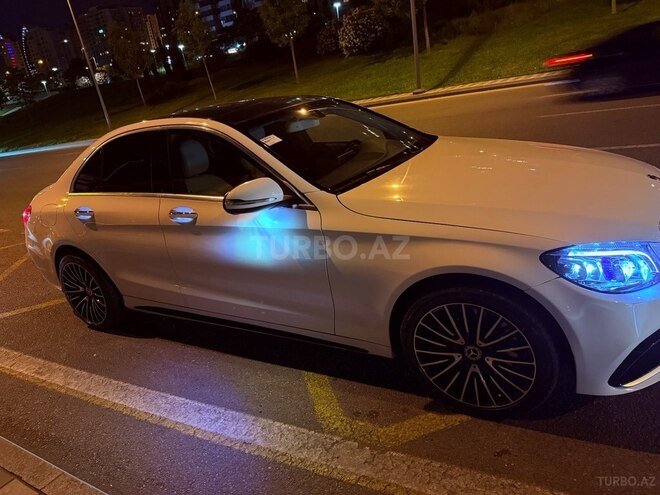 Mercedes C 300 4MATIC 2016, 182,300 km - 2.0 l - Bakı