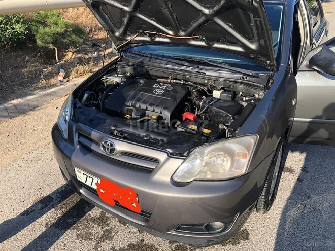 Toyota Corolla 2004, 375,635 km - 1.4 l - Bakı