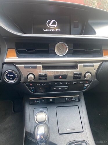 Lexus ES 300h 2013, 220,000 km - 2.5 l - Bakı