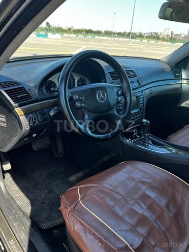 Mercedes E 200 d 2007, 305,000 km - 2.2 l - Bakı