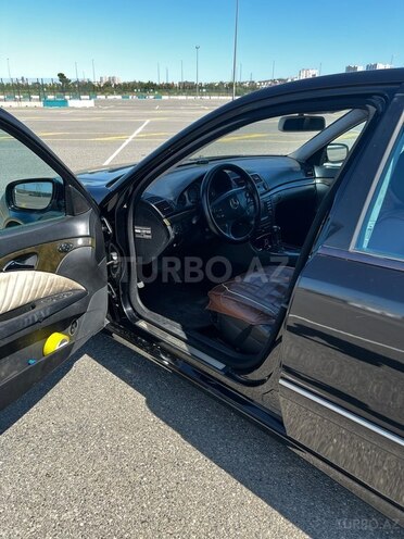 Mercedes E 200 d 2007, 305,000 km - 2.2 l - Bakı