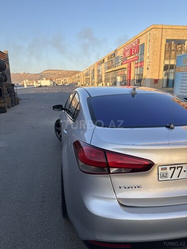 Kia Forte 2018, 162,000 km - 2.0 l - Bakı
