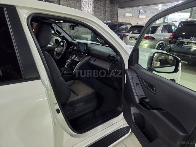 Toyota Land Cruiser 2022, 10,000 km - 3.3 л - Bakı