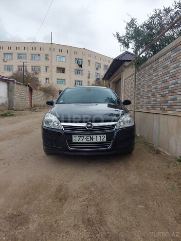 Opel Astra 2009, 150,000 km - 1.4 л - Bakı