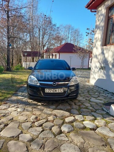 Opel Astra 2009, 150,000 km - 1.4 л - Bakı