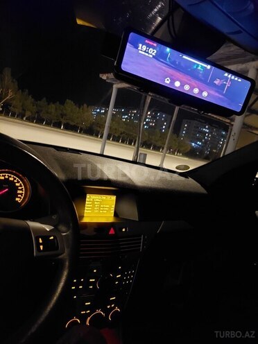 Opel Astra 2009, 150,000 km - 1.4 л - Bakı
