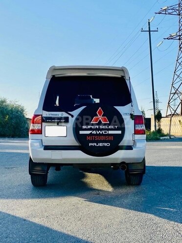 Mitsubishi Pajero io 2001, 189,821 km - 2.0 l - Bakı