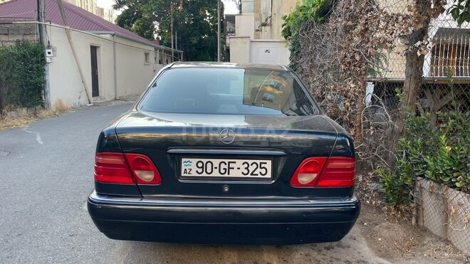 Mercedes E 240 1998, 376,225 km - 2.4 l - Bakı