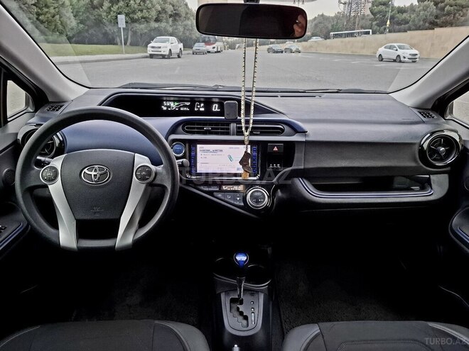 Toyota Aqua 2015, 70,000 km - 1.5 l - Bakı