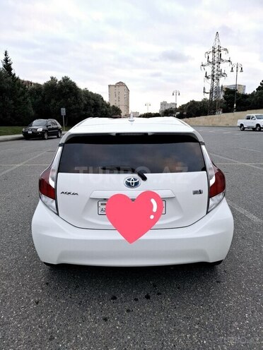 Toyota Aqua 2015, 70,000 km - 1.5 l - Bakı