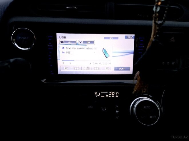 Toyota Aqua 2015, 70,000 km - 1.5 l - Bakı