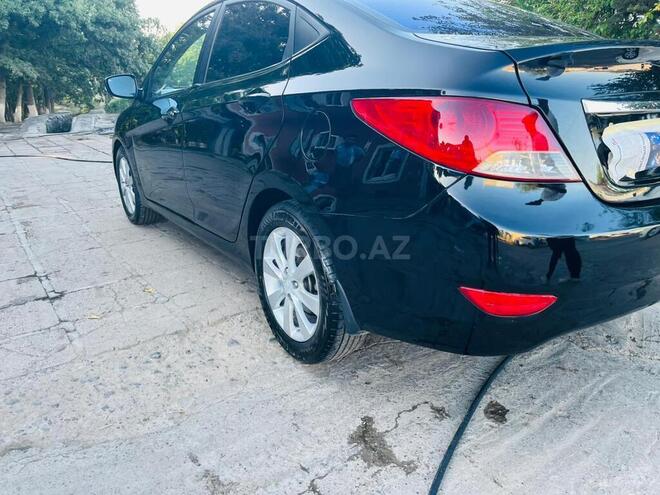 Hyundai Accent 2010, 239,000 km - 1.6 l - Masallı