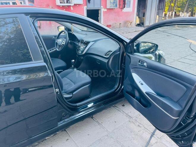 Hyundai Accent 2010, 239,000 km - 1.6 l - Masallı