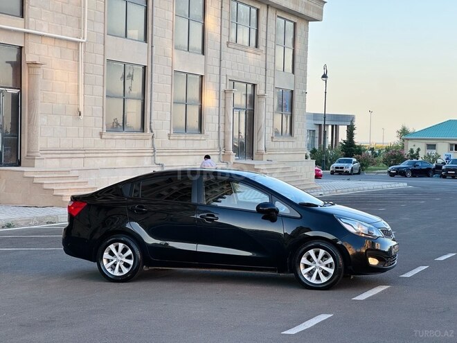 Kia Rio-21