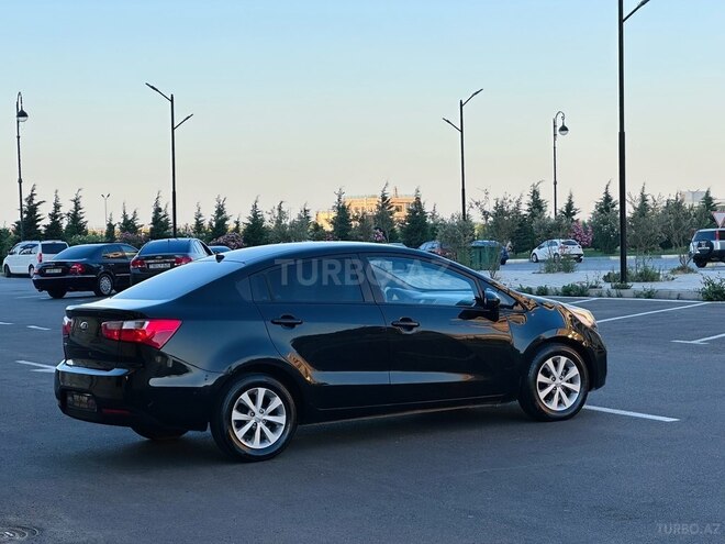Kia Rio-23
