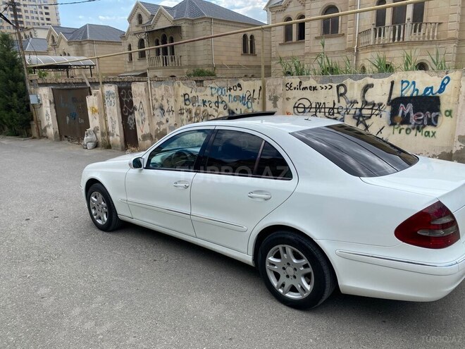 Mercedes E 220 d 2004, 310,000 km - 2.2 l - Bakı